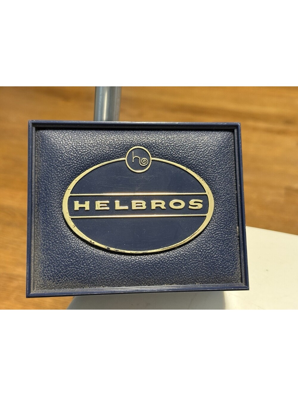 VINTAGE HELBROS Selfwind  Day/Date Mechanical Watch In The Box , (crack Glass)